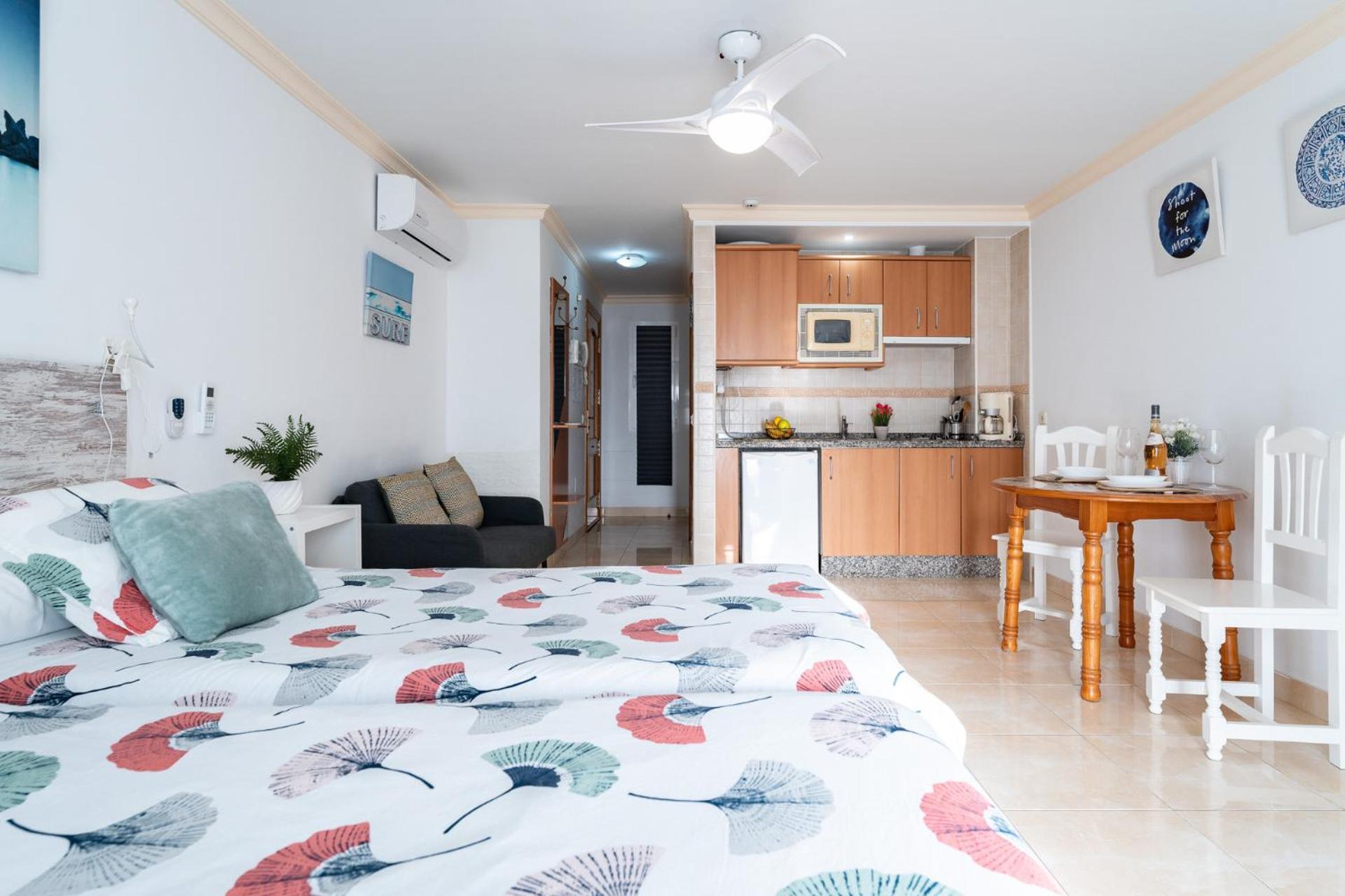 Malagasuite El Levante Apartments Torremolinos Exterior foto